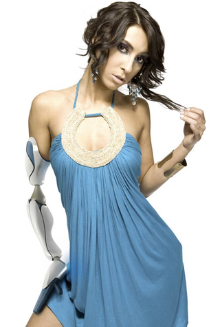 Illustration for article titled Hey, Stop Staring at this Lady's...Arm